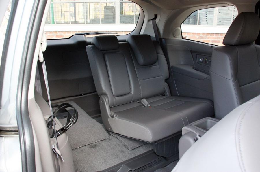 Honda Odyssey 2011 года  (фото 51 из 162)